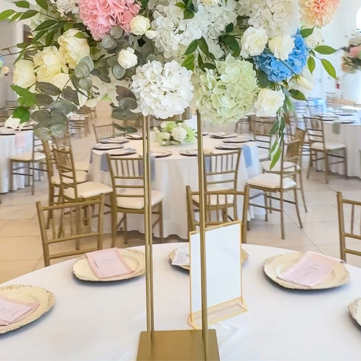 Elizabeth Grand Centerpieces on Harlow Stands | Set of 6
